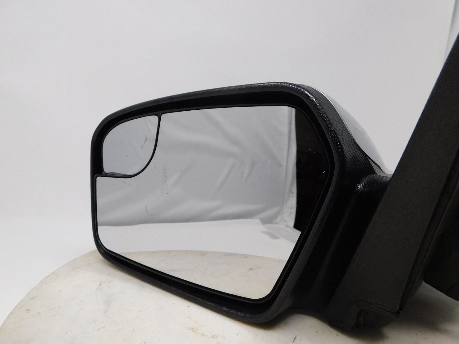 2006-2010 Ford Fusion SE Driver Side Rear View Power Door Mirror Gray
