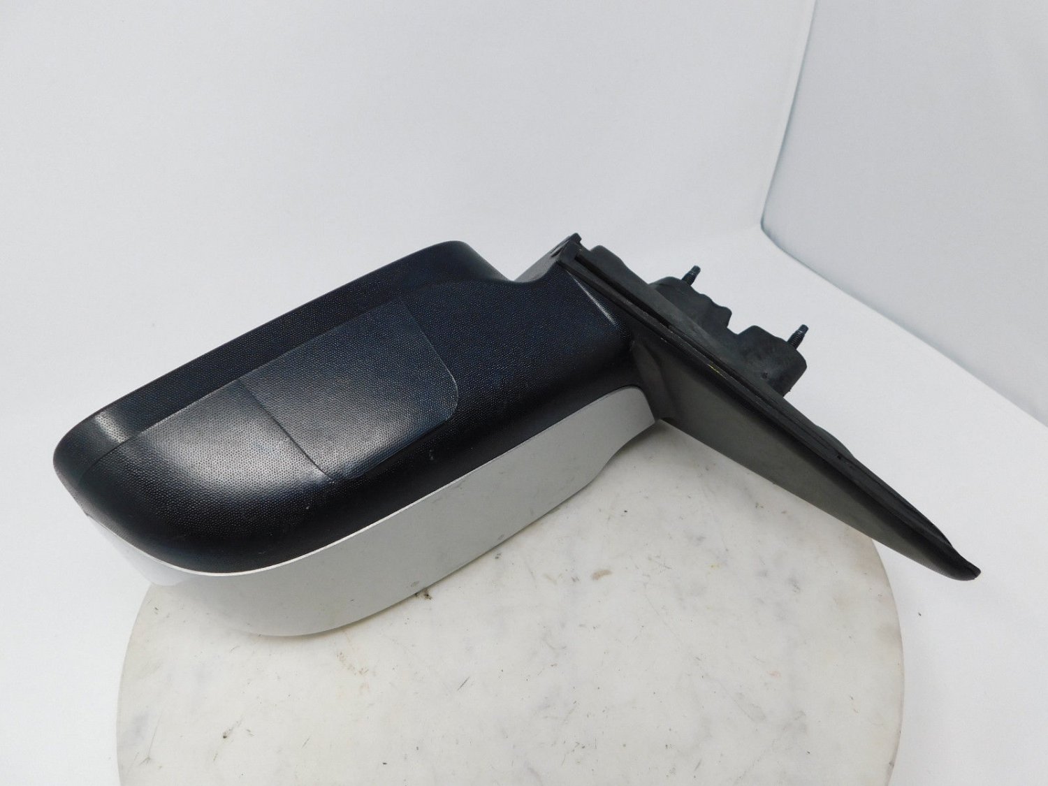 20062010 Ford Fusion SE Driver Side Rear View Power Door Mirror Gray