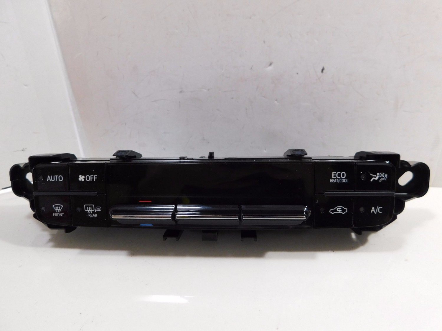 2016 2017 Toyota Prius A/C Heater Temperature Climate Control Panel OEM