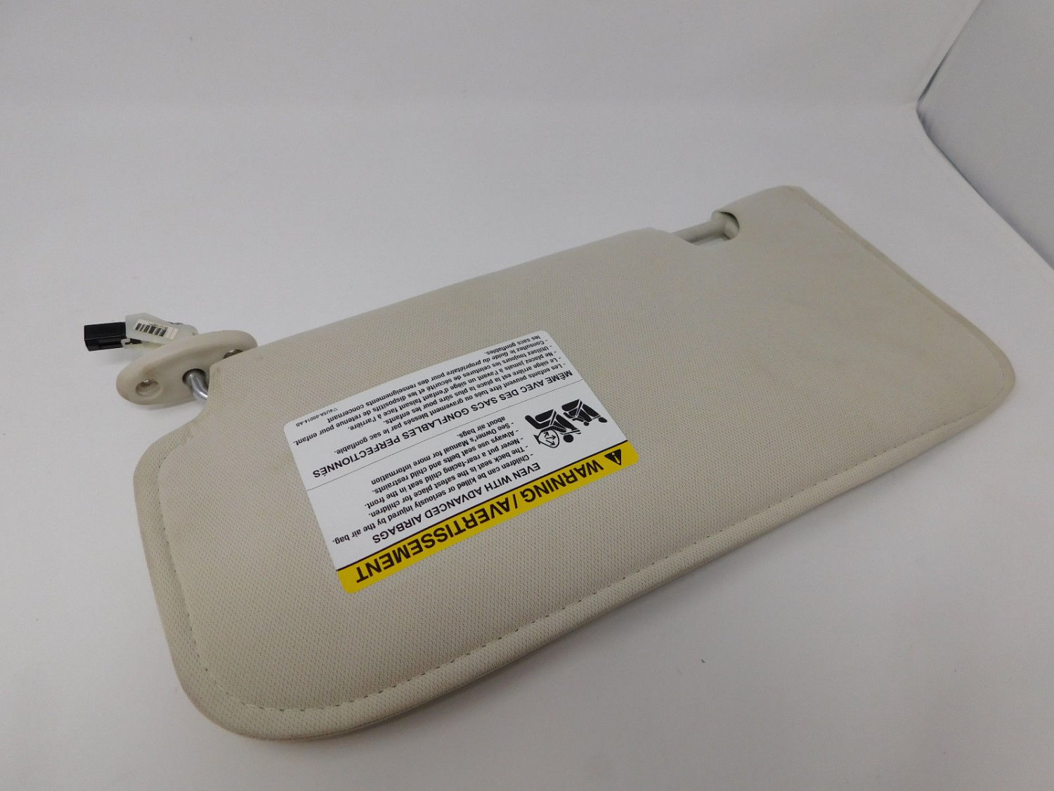 20082011 Ford Escape Passenger Sun Visor Sunvisor Gray Illuminated OEM