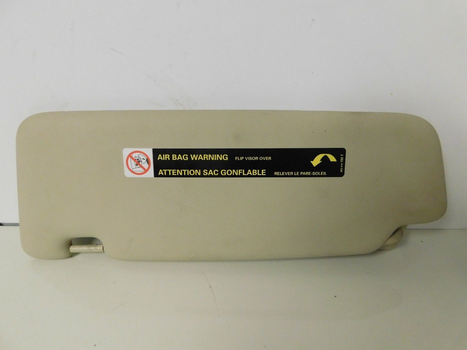 20092016 Audi Q5 Passenger Side Sun Visor Sunvisor Tan OEM