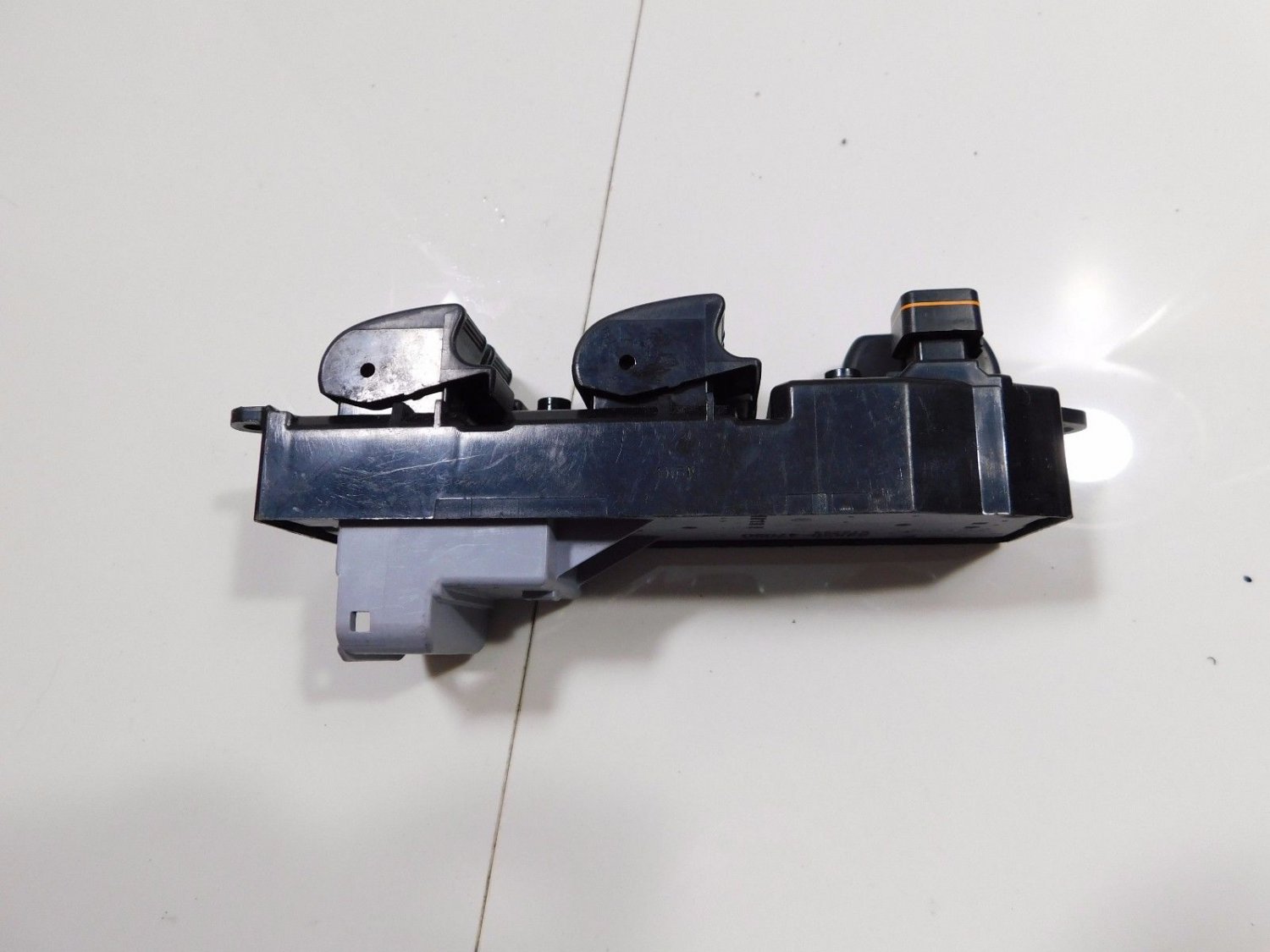 20042008 Toyota Prius Master Power Window Switch 8482047050