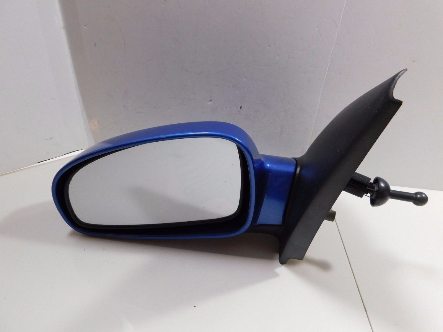 2005-2011 Chevrolet Aveo Driver Rear View Door Mirror Blue OEM E619