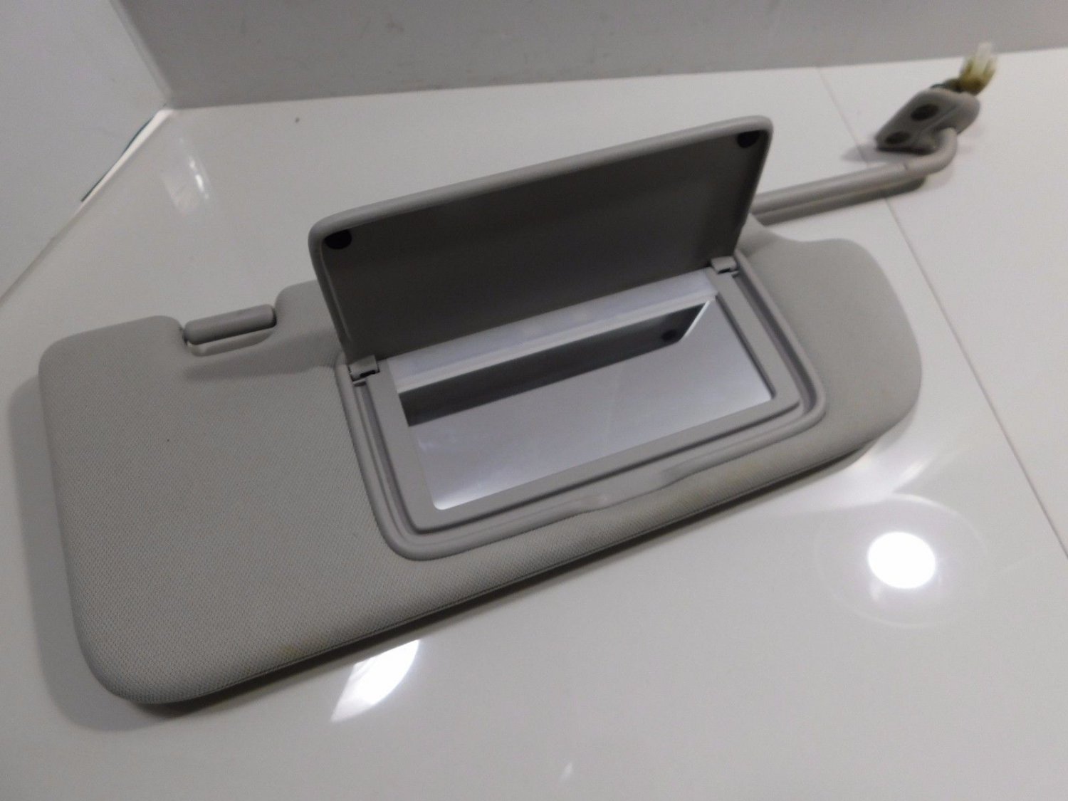 20142016 Infiniti Q50 Passenger Sun Visor Sunvisor Shade Gray