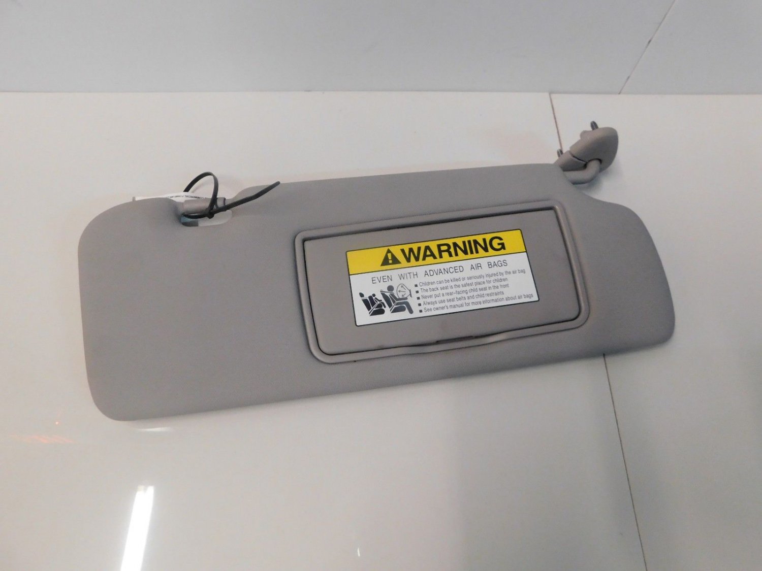 20072011 Honda CRV CRV Passenger Sun Visor Sunvisor Gray OEM N701