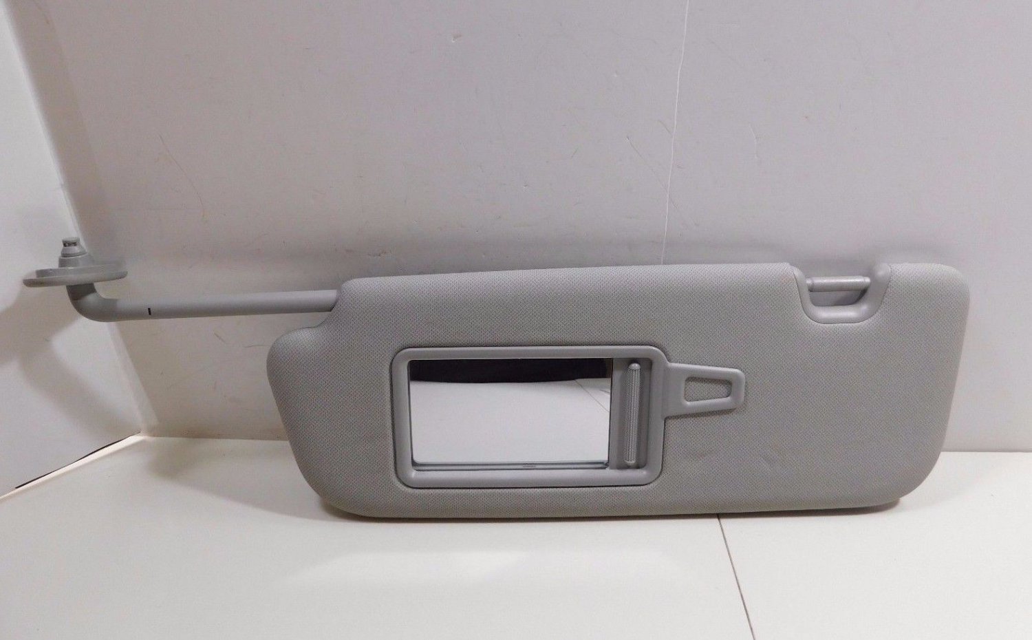 2014-2016 Kia Forte Sedan Left Driver Side Sun Visor Sunvisor Gray Oem 