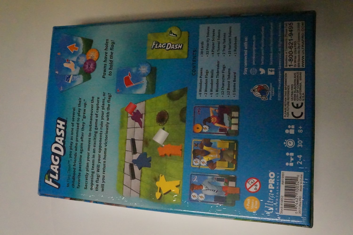 FlagDash Board Game Capture the Flag New