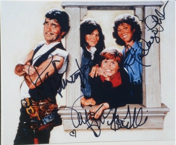 ONE DAY AT A TIME CAST SIGNED PHOTO X4 - V. BERTINELLI