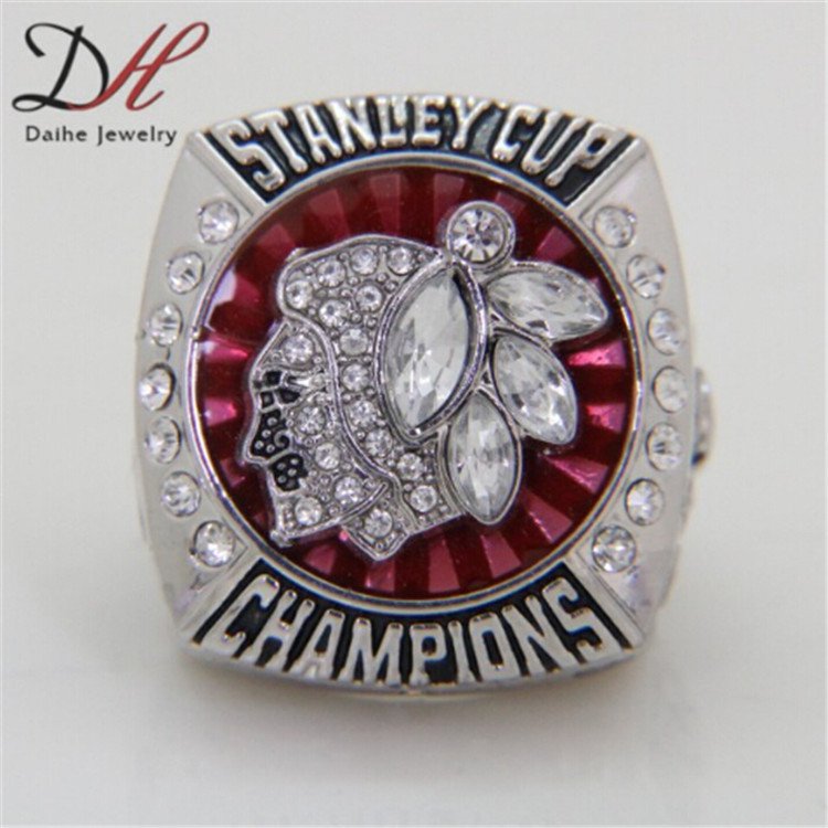 Replica 2013 Chicago Black hawks Stanley Cup Championship Ring  On Sale, S
