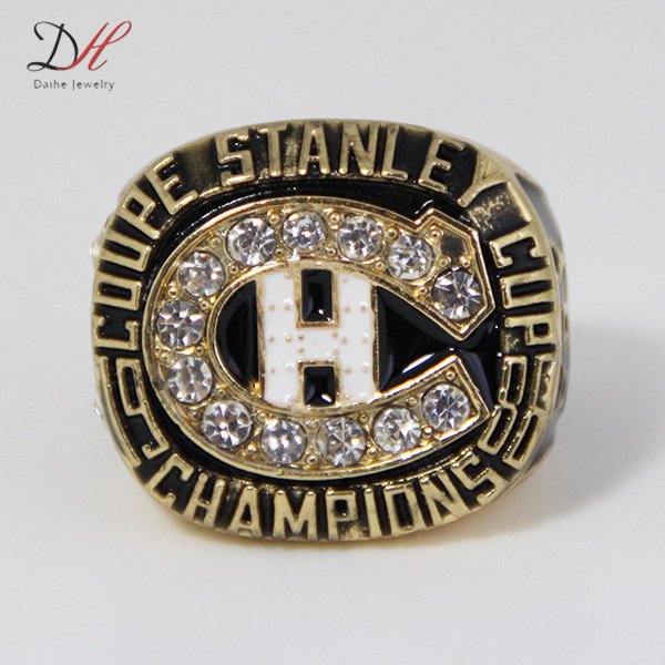 CR 20151  1986 Montreal Canadiens Coupe Stanley Cup Championship Ring Men's
