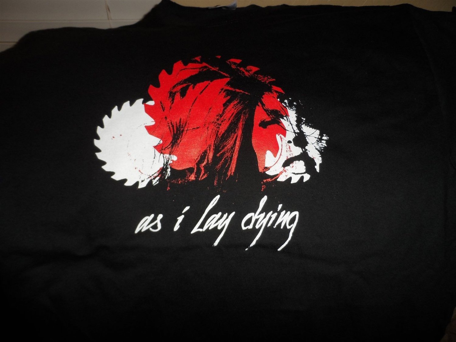 AS I LAY DYING - Buzz saw T-shirt ~Never Worn~ MEDIUM / LARGE