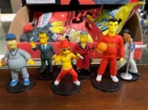 THE SIMPSONS Ser1 Guest Stars- Full Set of 6~2013 WIZKIDS/NECA 2&acirc;�� Action Figures