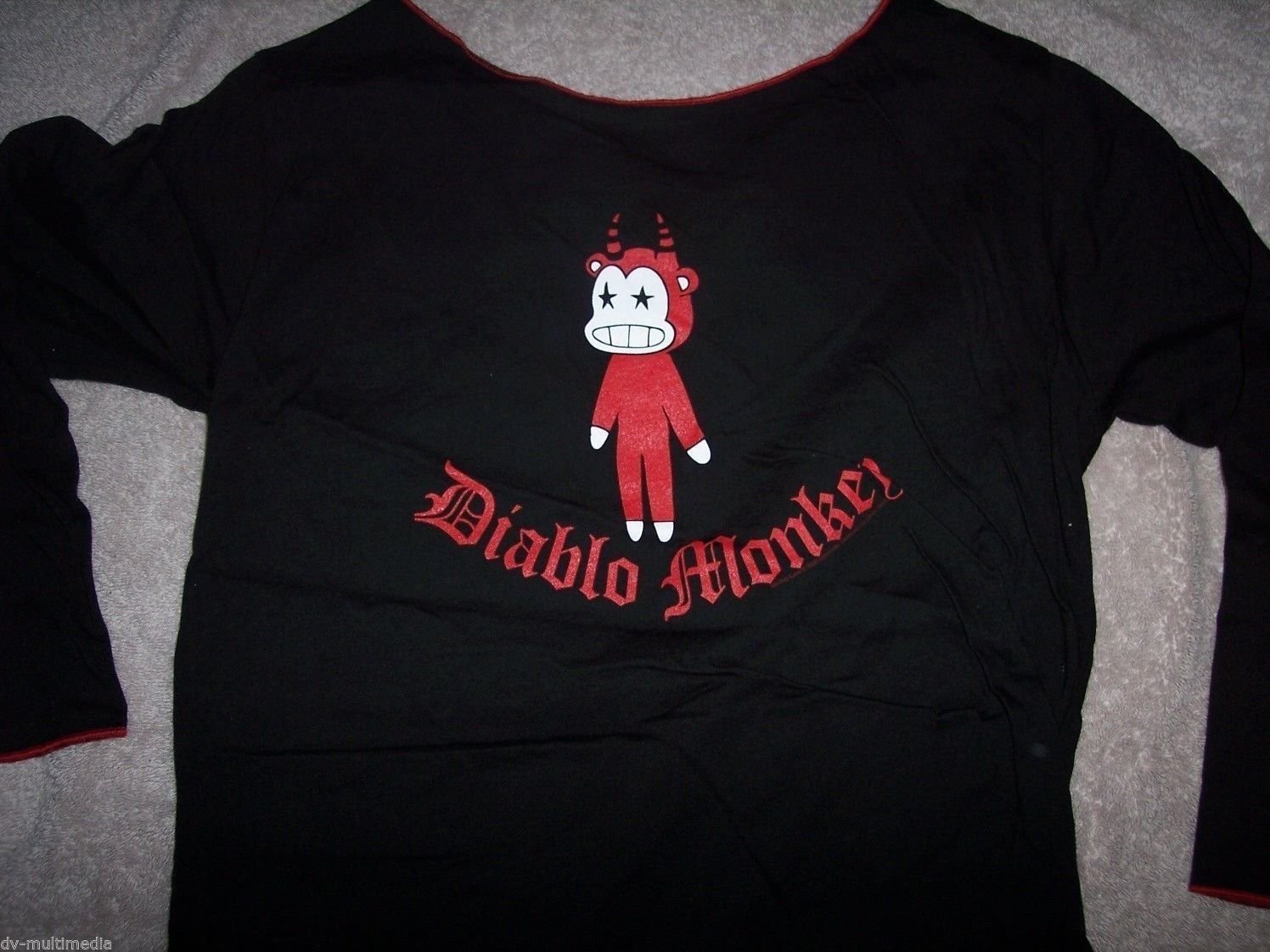 DIABLO MONKEY -Long Sleeve Stitched Neck T-Shirt ~NEVER WORN~ LARGE