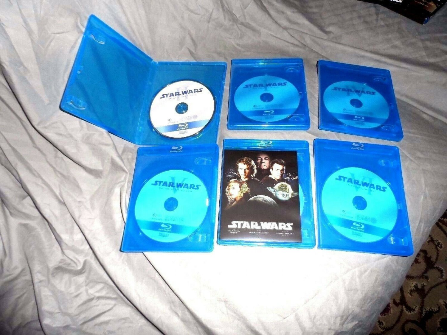 STAR WARS BLU-RAY/DVD DISCS-Any of the 6 titles 3+ = FREE SHIPPING