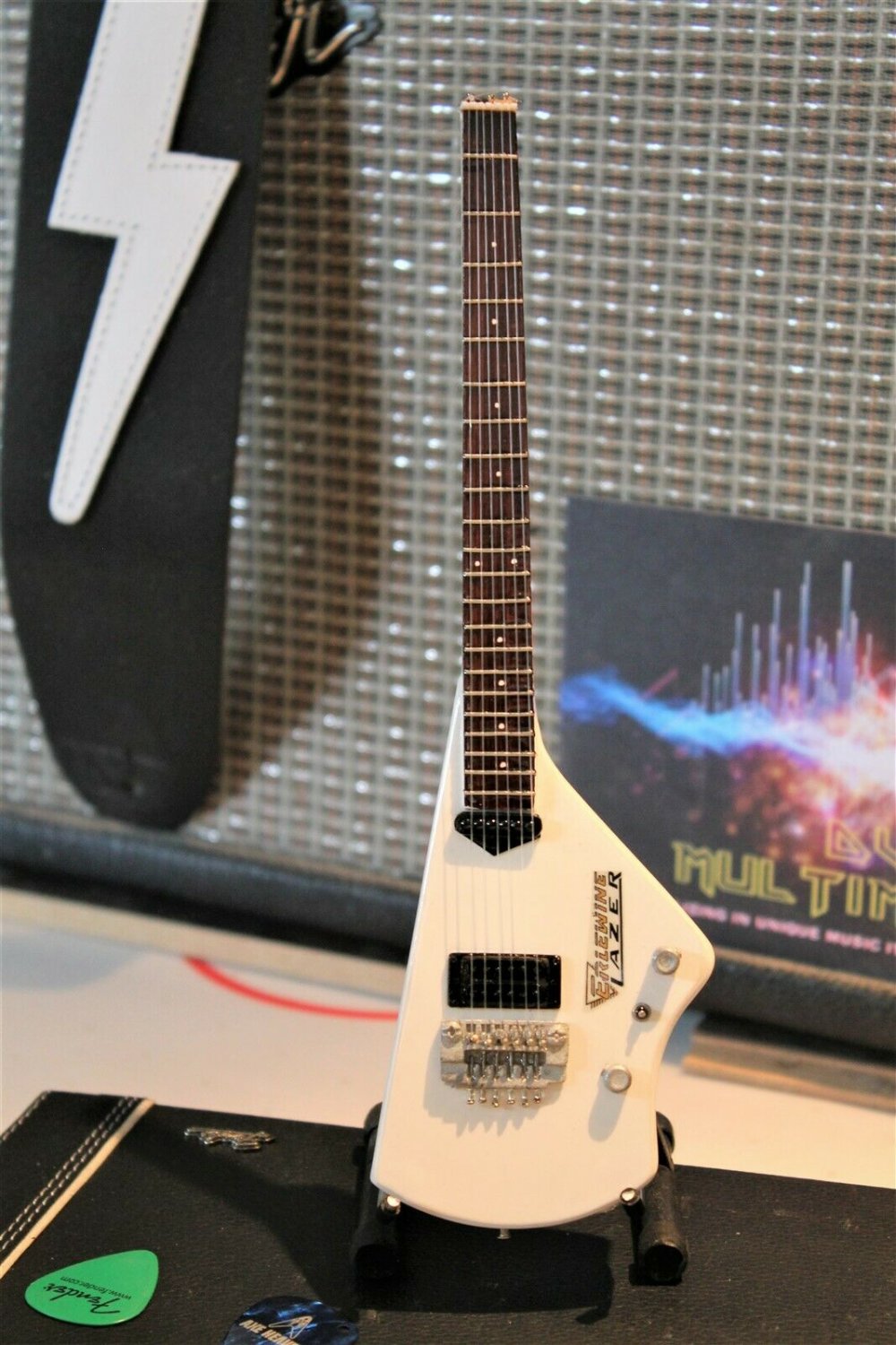 JOHNNY WINTER - Firebird 1:4 Scale Replica Guitar ~New~