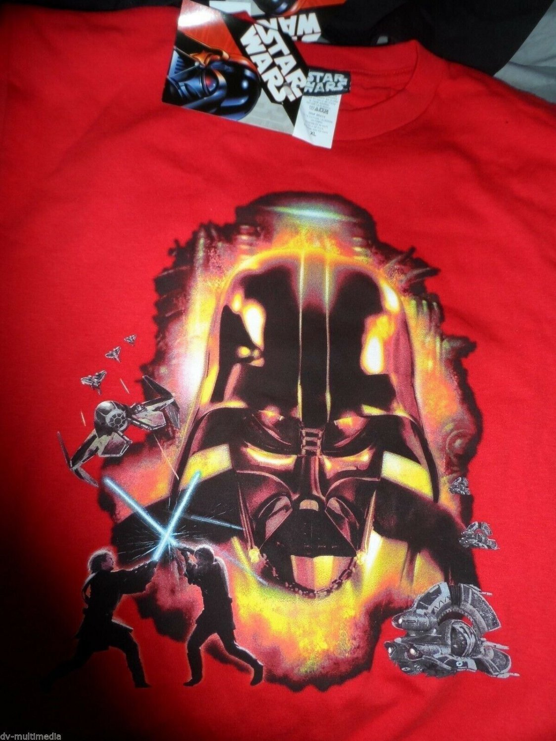 STAR WARS - Red Darth Vader T-Shirt ~Never Worn~ Youth XL