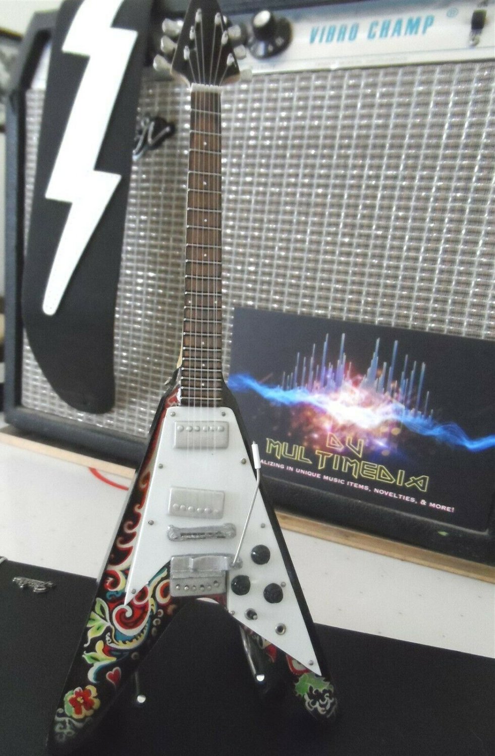 JIMI HENDRIX - Psychedelic Flying V 1:4 Scale Replica Guitar ~Brand New~