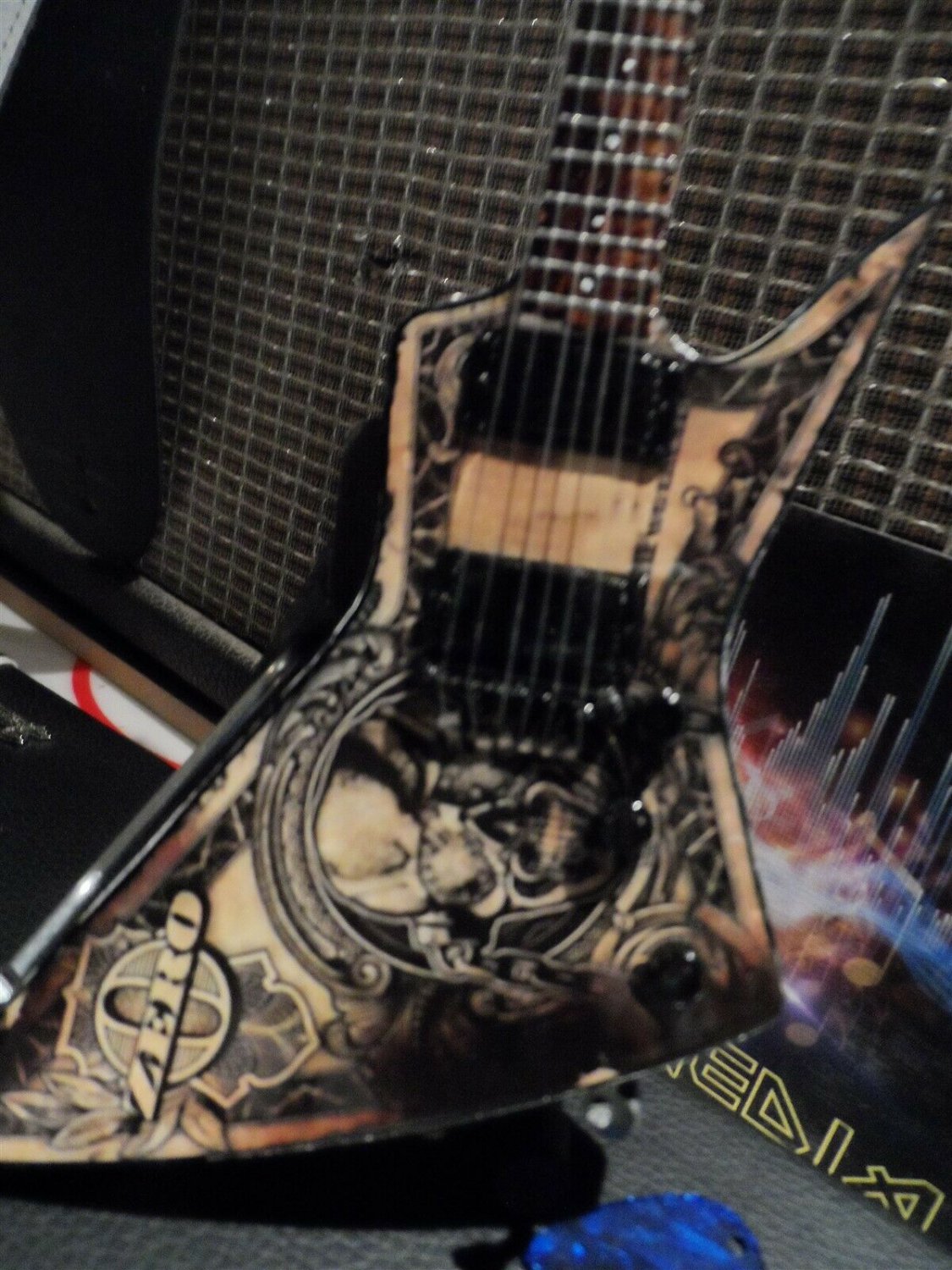 DAVE MUSTAINE (Megadeth) - Dean Zero In Deth We Trust 1:4 Replica Guitar ~New~