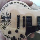 JAMES HETFIELD-Cliff Burton Tribute 1:4 Scale Replica Guitar ~New~