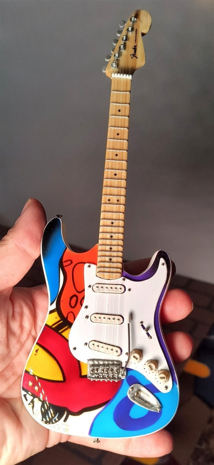 ERIC CLAPTON -Crash 2 "Tribute" Fender Replica 1:4 Scale Guitar ~Axe Heaven