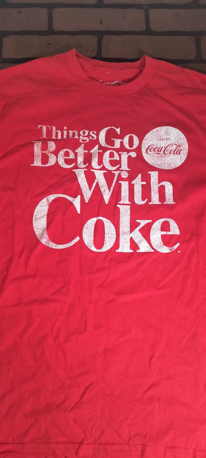 COCA-COLA Red 'Things Go Better With Coke' Slogan T-shirt ~Never Worn~ M L