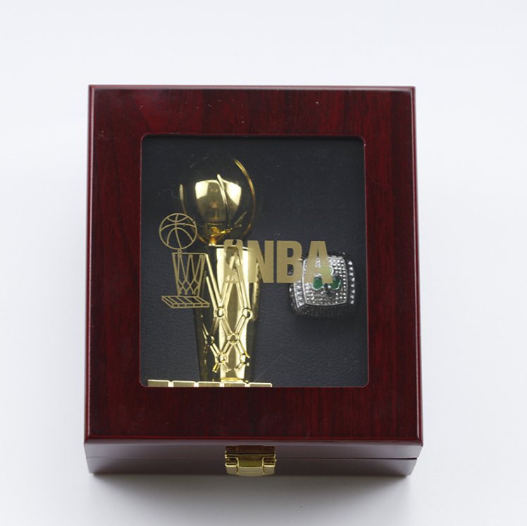 2008 Boston Celtics Basketball NBA Championship Ring and throphy with