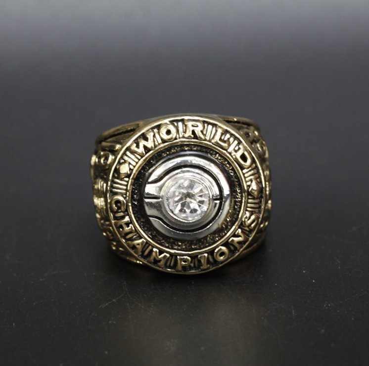 1968 Boston Celtics Basketball NBA Championship Ring Size 11&iuml;&fra