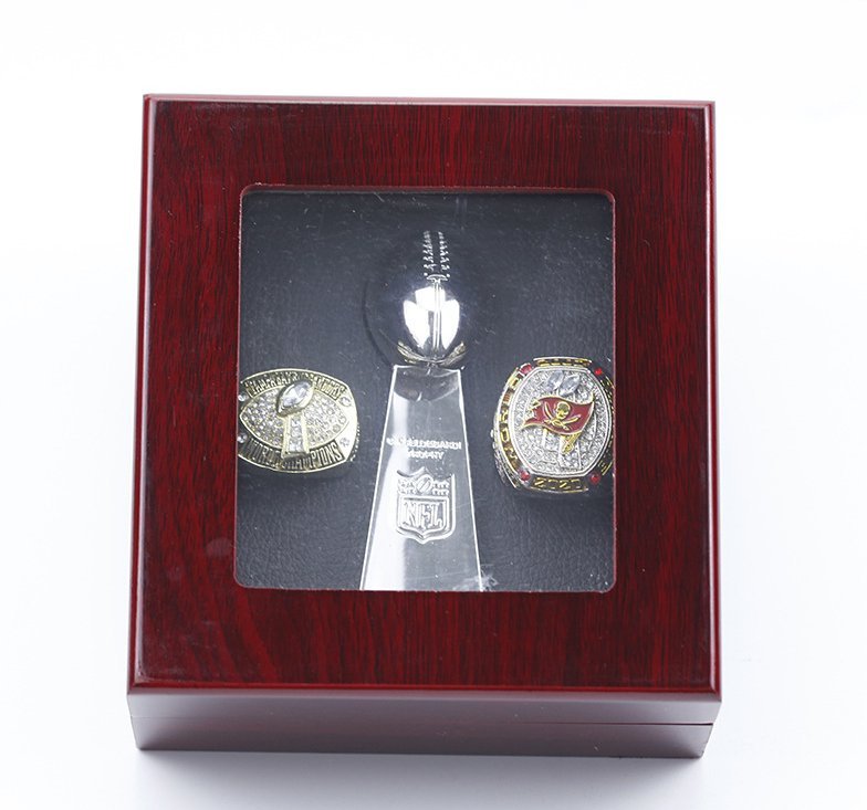 2PCS 2002 2020 Kansas Chiefs Super bowl championship rings and Trophy