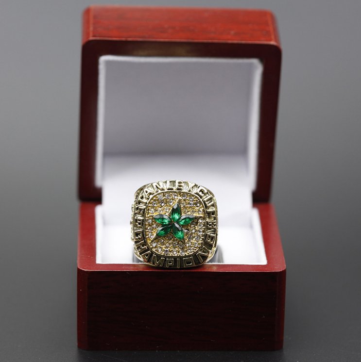 1999 Dallas Stars Stanley Cup championship ring 11 size with wooden ca