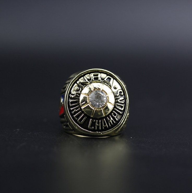 1970 New York Knicks Basketball championship ring James ring 11S&iuml;