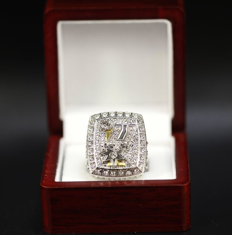 2014 San Antonio Spurs Basketball championship ring 11S with case&iuml