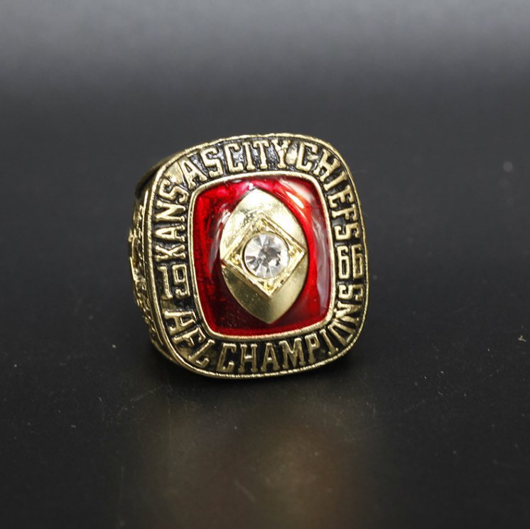 1966 Kansas City Chiefs Super Bowl Championship Ring size 11&iuml;&fra