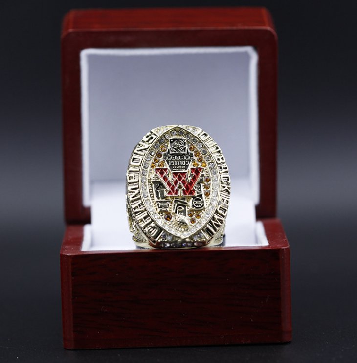 The 10th University of Minnesota System UMN NCAA championship ring 11