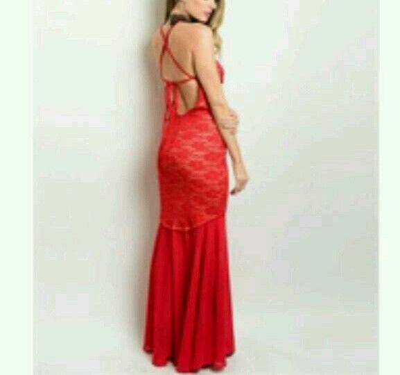 NEW SZ MEDIUM SEXY FITTED RED MAXI LACE CRISS CROSS BACK DRESS