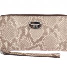 BEIGE JET SET ITEM CONTINENTAL WALLET