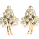 WHITE PEARL GOLD BRASS CLIPON EARRING WHITE PEARL GOLD BRASS CLIPON EARRING