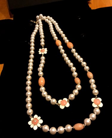 CHANEL PINK Pearl Necklace Glass Bead Clover Leaf Long Strand Gold Chain CC NIB