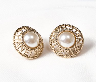 CHANEL CC Letter Big Pearl Gold Metal Classic Pierced Earrings