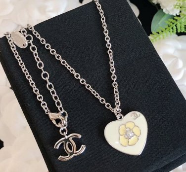 CHANEL Vintage Enamel Heart CC Camellia Pearl Silver Chain Necklace NIB