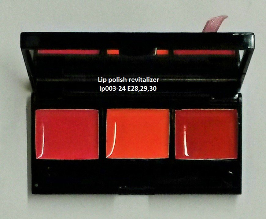 lp003-24 Lip polish revitalizer