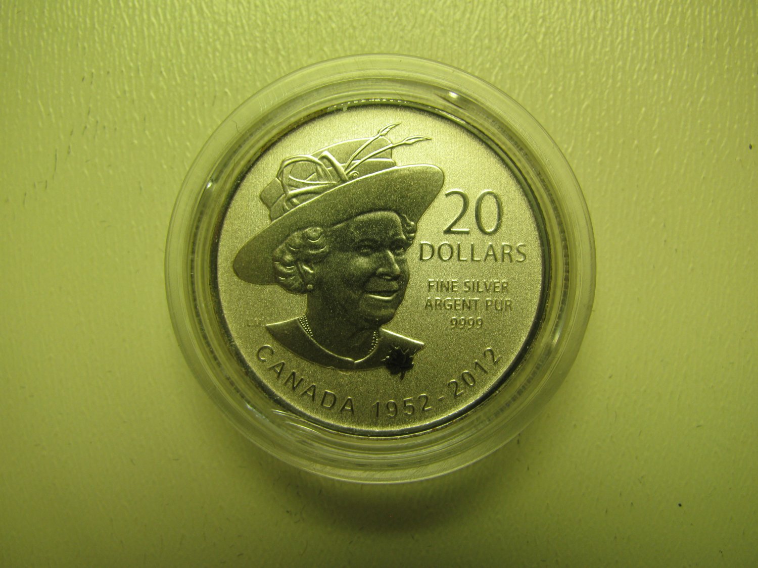2012 Specimen $20 for $20 #4-Queen Diamond Jubilee Canada .9999 silver COIN ONLY twenty dollars
