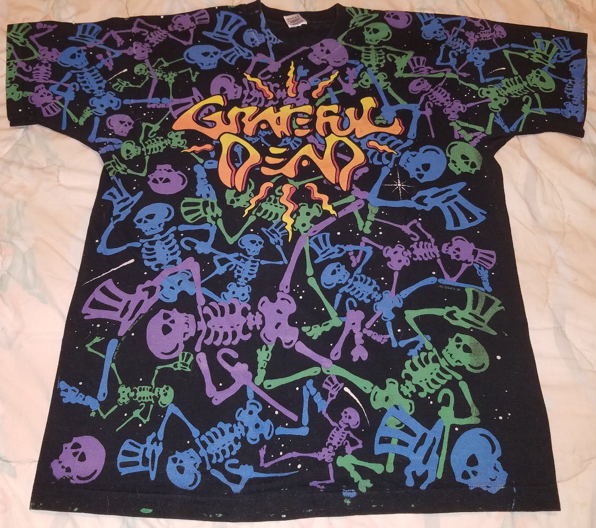 Vintage 1992 Grateful Dead Concert Space Dancing Skeletons All Over Shirt Sz Xl