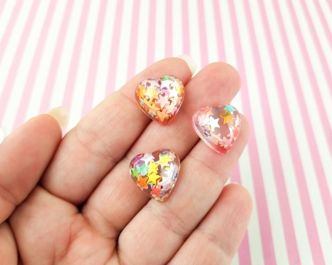 15mm Clear Heart Cabochons with Star Glitter, Resin Heart Cabochons, Heart Cabs jocad (10 Pieces)