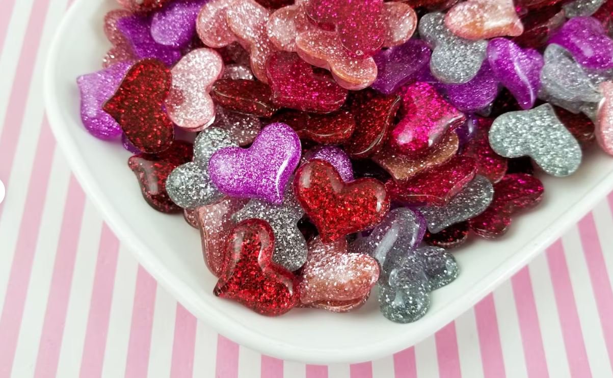 Assorted Color Glitter Resin Heart Cabochons, Cute Bling Cabs jocad (10 Pieces)