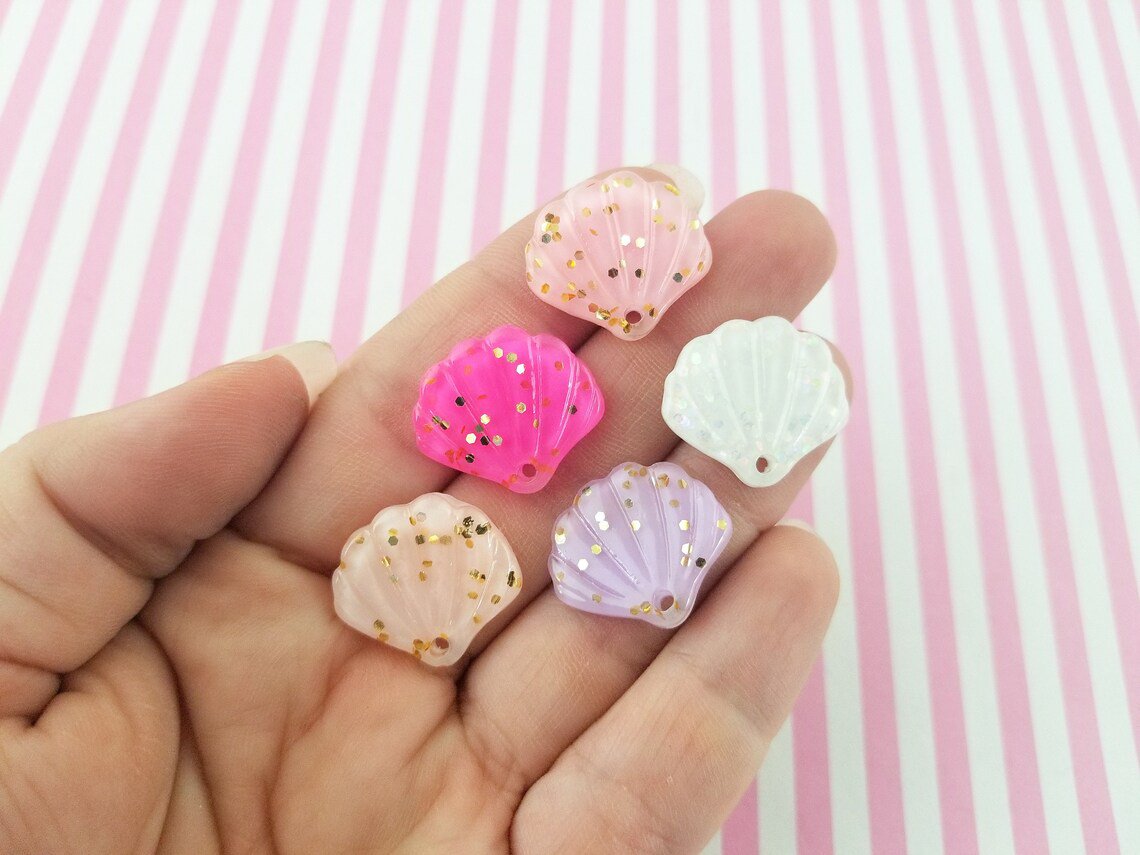 Assorted Pastel Glitter Seashell Cab Charms, Glitter Seashells jocad (10 Pieces)
