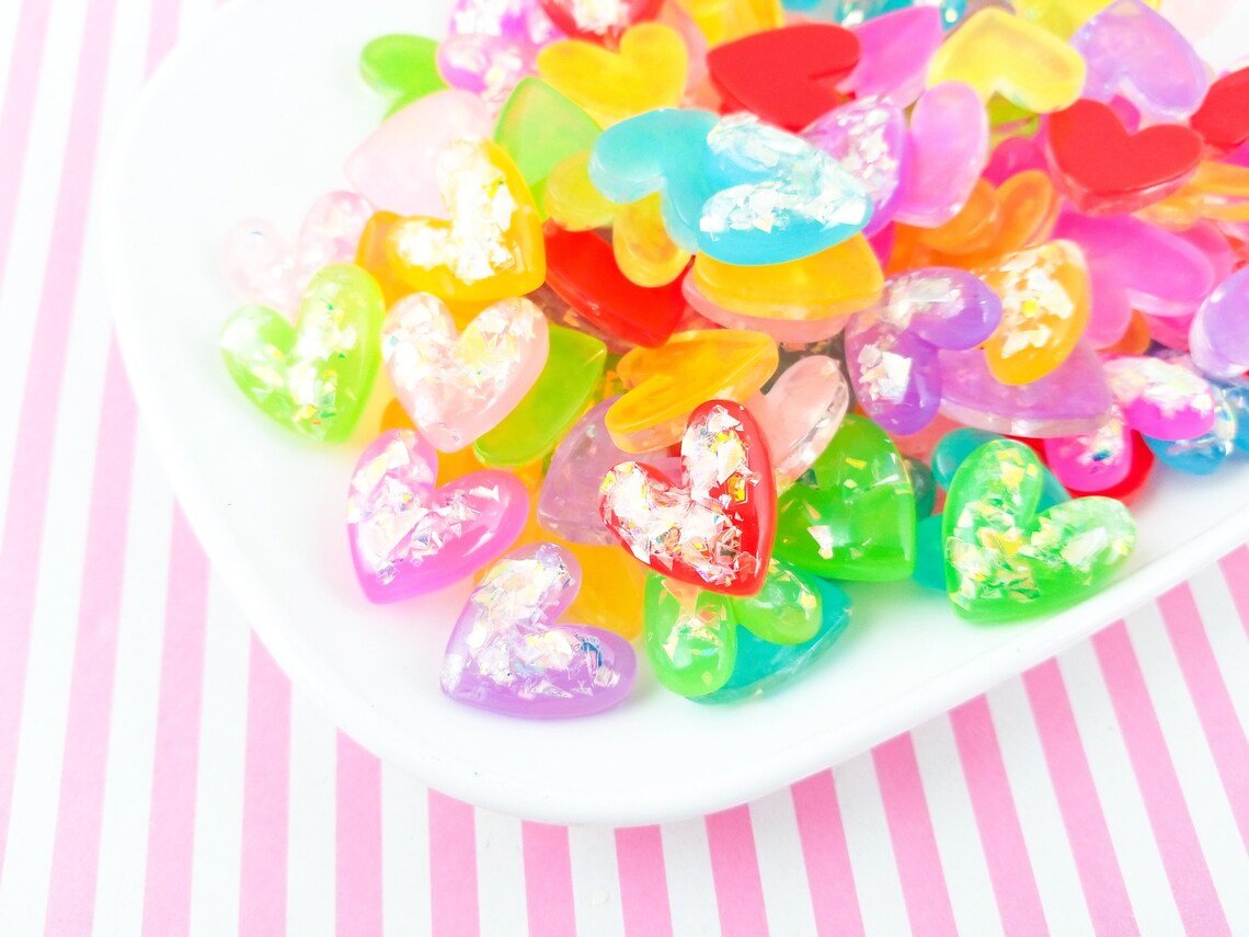 Assorted Color Iridescent Foil Resin Heart Cabochons, Cute Bling Cabochons jocad (8 Pieces)