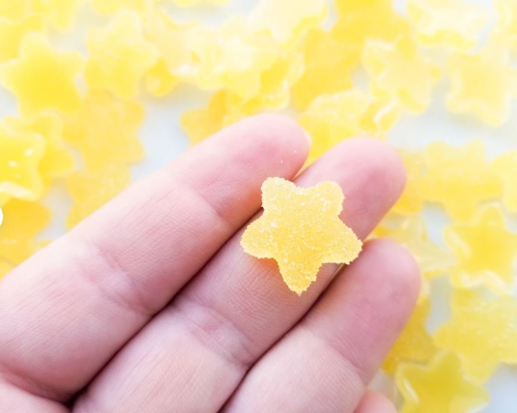 Pastel Yellow Soft Resin Sugared Star Cabs, Gummy, Jelly Decoden Fruit Sweets Cabs jocad (6 Pieces)