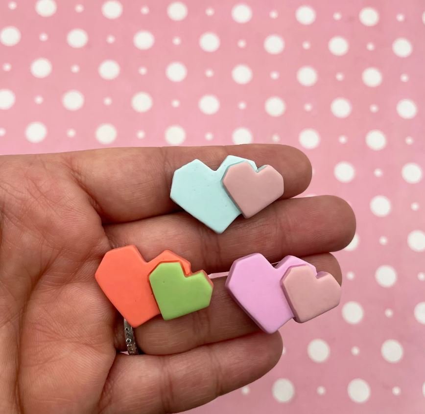 Assorted Color Geometric flat-backed Heart Cabs, Heart cab jocad (8 Pieces)
