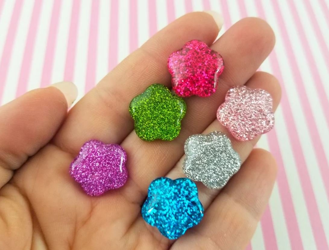Assorted Glitter Resin Flower Cabochons, Cute Bling Cabs jocad (8 Pieces)