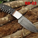 7" DAMASCUS STEEL FULL TANG COMPACT KNIFE, JIGGED HORN SCALE, LEATHER SHEATH